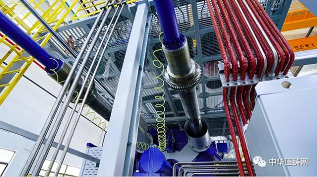 新突破！海天金屬3500T壓鑄機首件重型卡車變速箱殼體下線