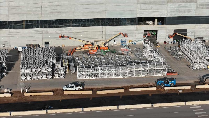 Tesla Cybertruck Giga Casting